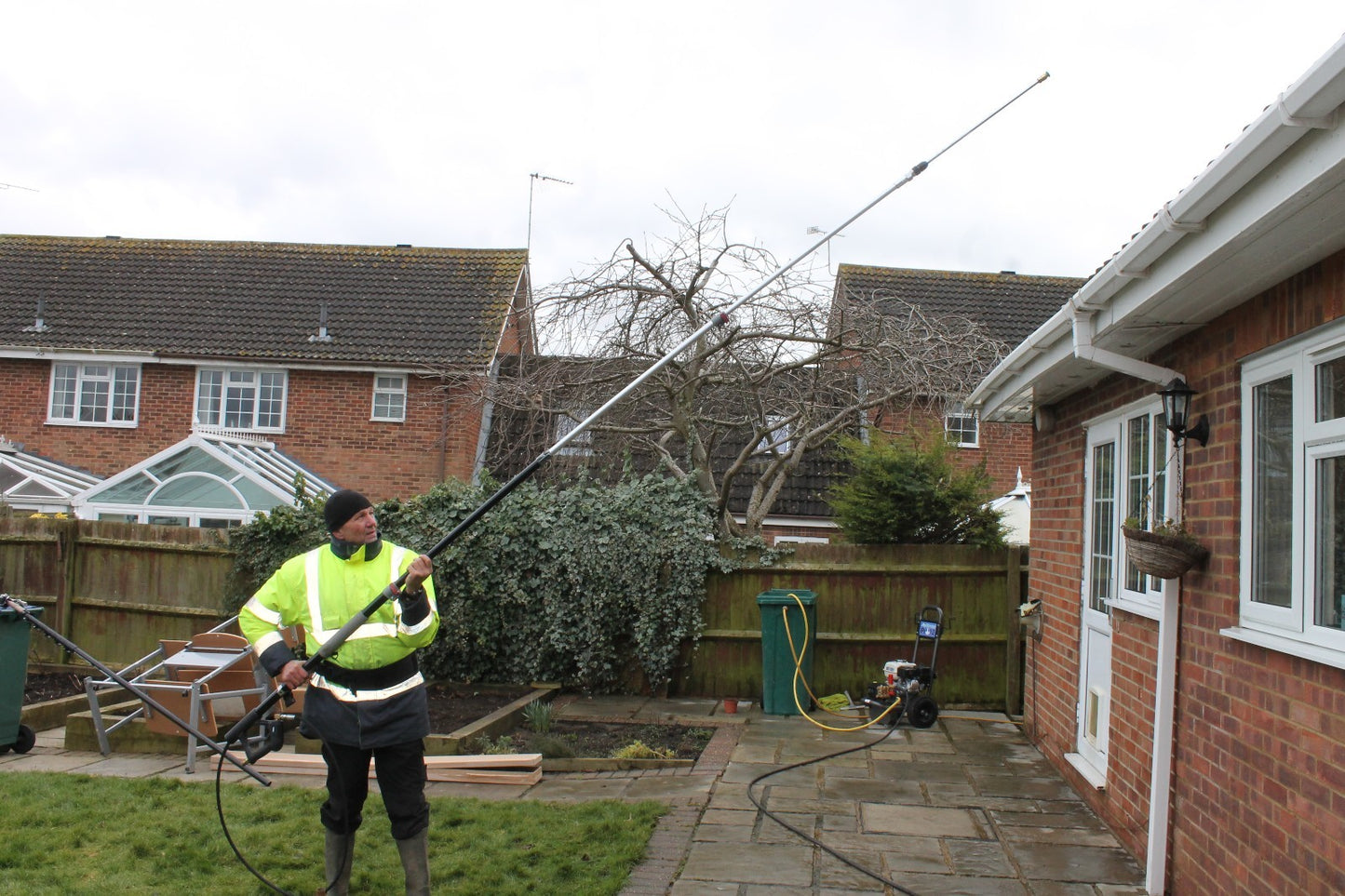 18 Ft Telescopic Wand